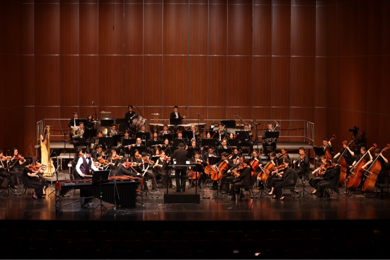 Carey Tan (age 13) Performs Origianl Symphony No. 2, The Cries of War in China National Opera House