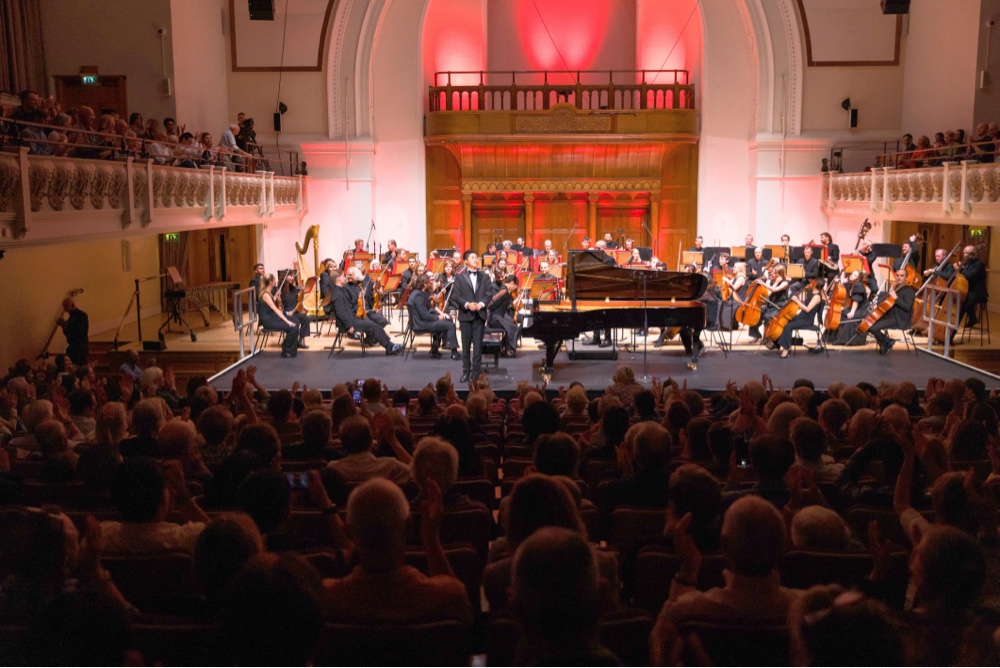 Kevin Tan Performs Rachmaninoff Piano Concerto No. 2 | Cadogan Hall, London